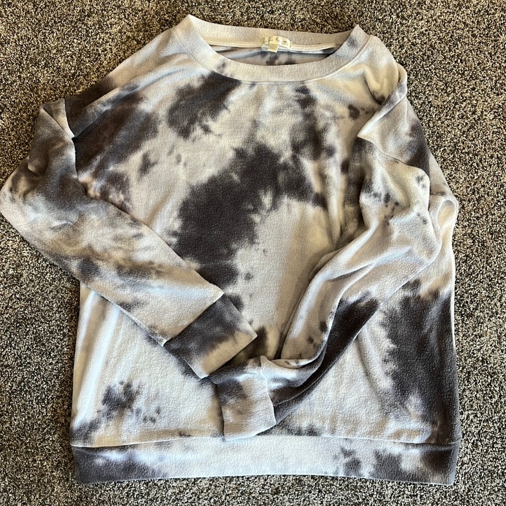 Gray and White Tie Dye Sweater